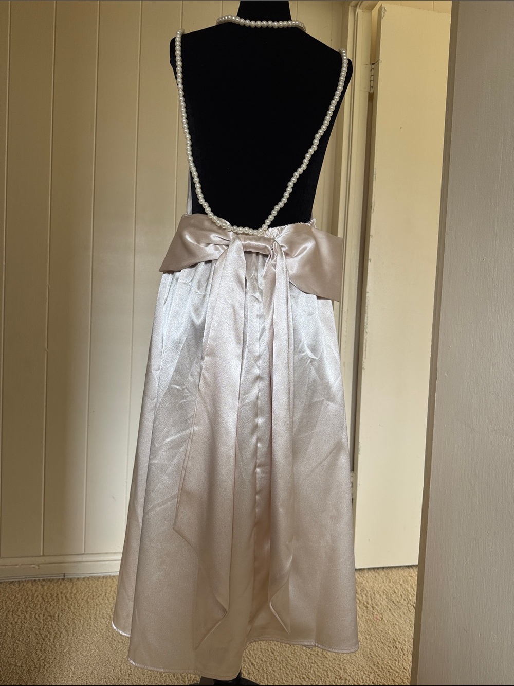 Pearl-Strap Satin open back A-Line Dress in Champagne